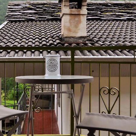 Il Bilocale Della Nonna Villa Locana Exteriör bild