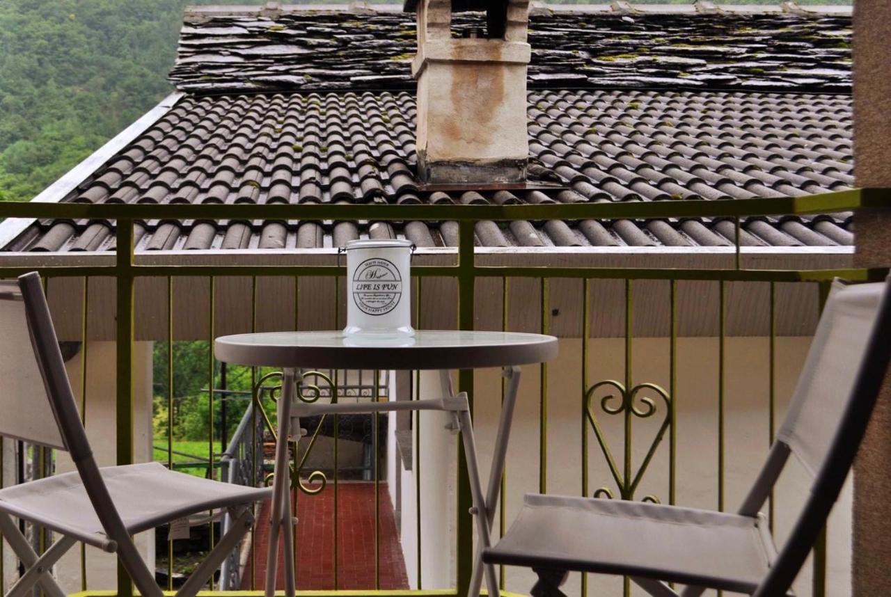 Il Bilocale Della Nonna Villa Locana Exteriör bild